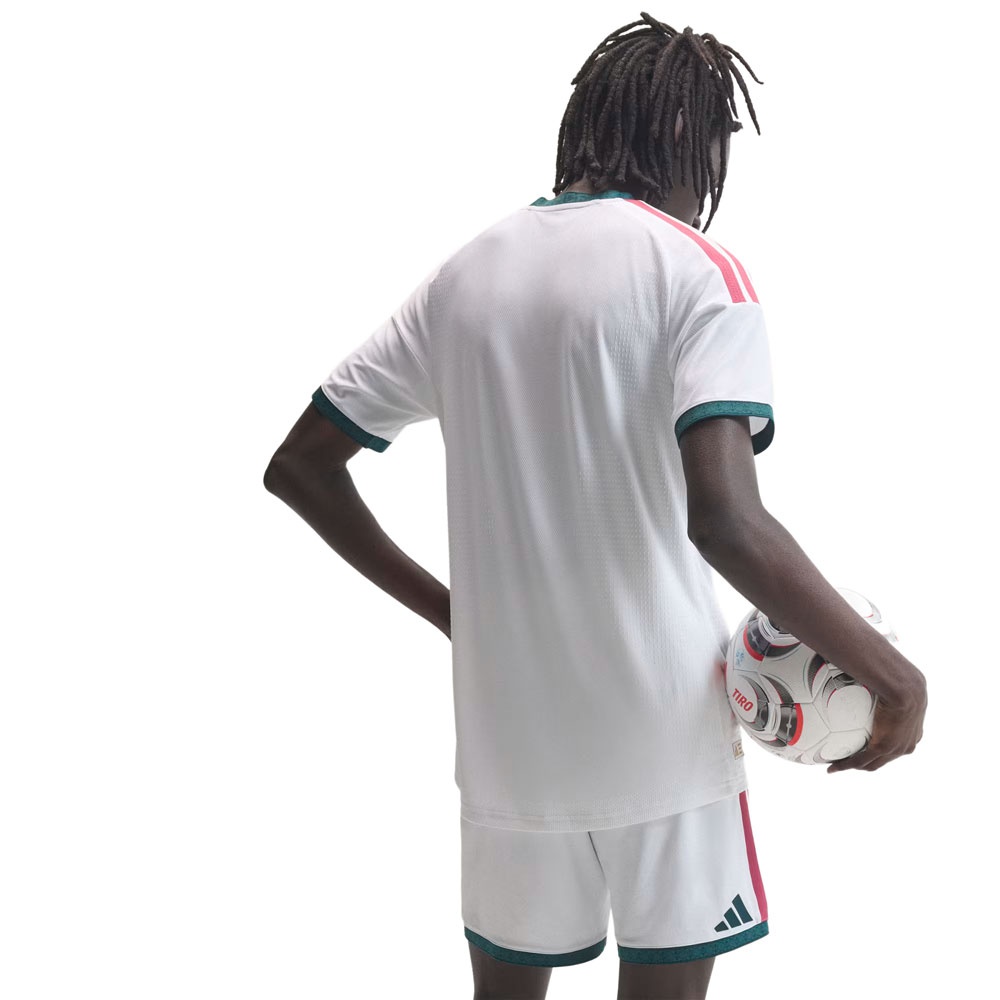 Real Madrid 26/27 Home Shirt - view 9